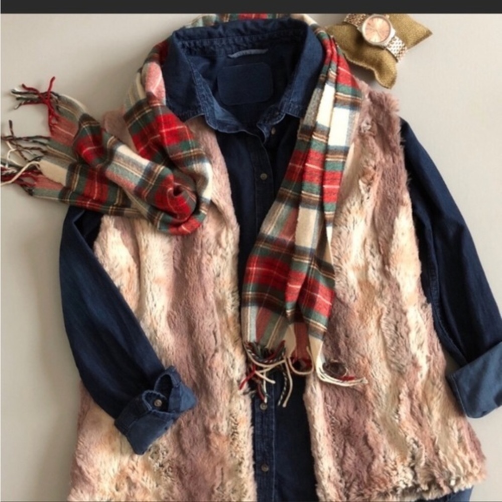 Kate Rosy Faux Fur Vest